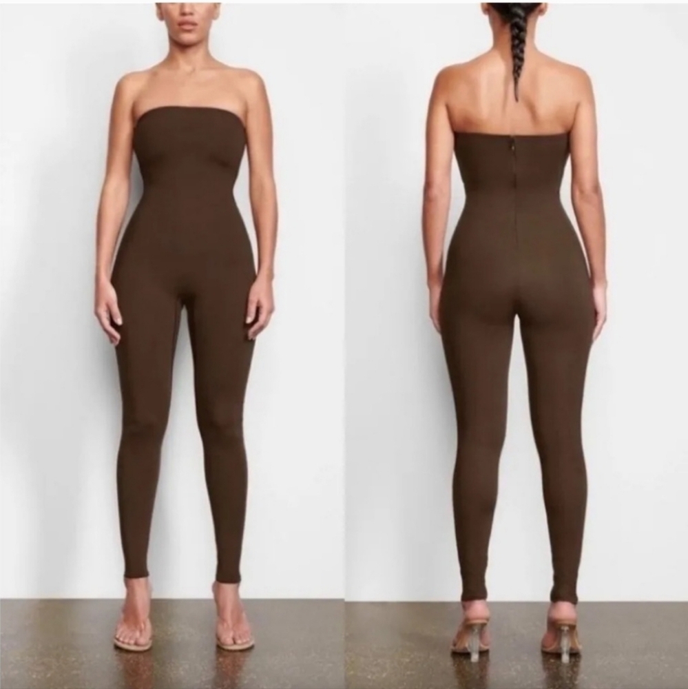Skims all-in-one strapless bodysuit COCOA